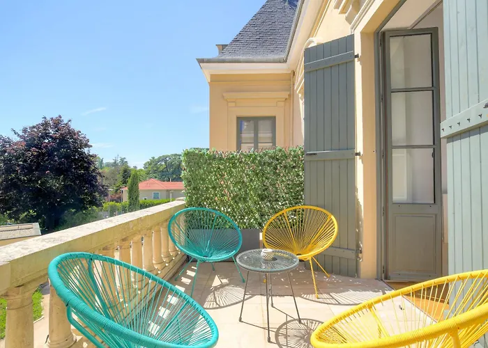Chateau - 2 - Terrasse & Parking *
