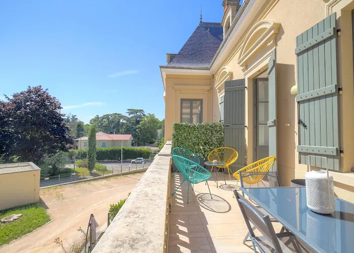 Chateau - 2 - Terrasse & Parking 公寓